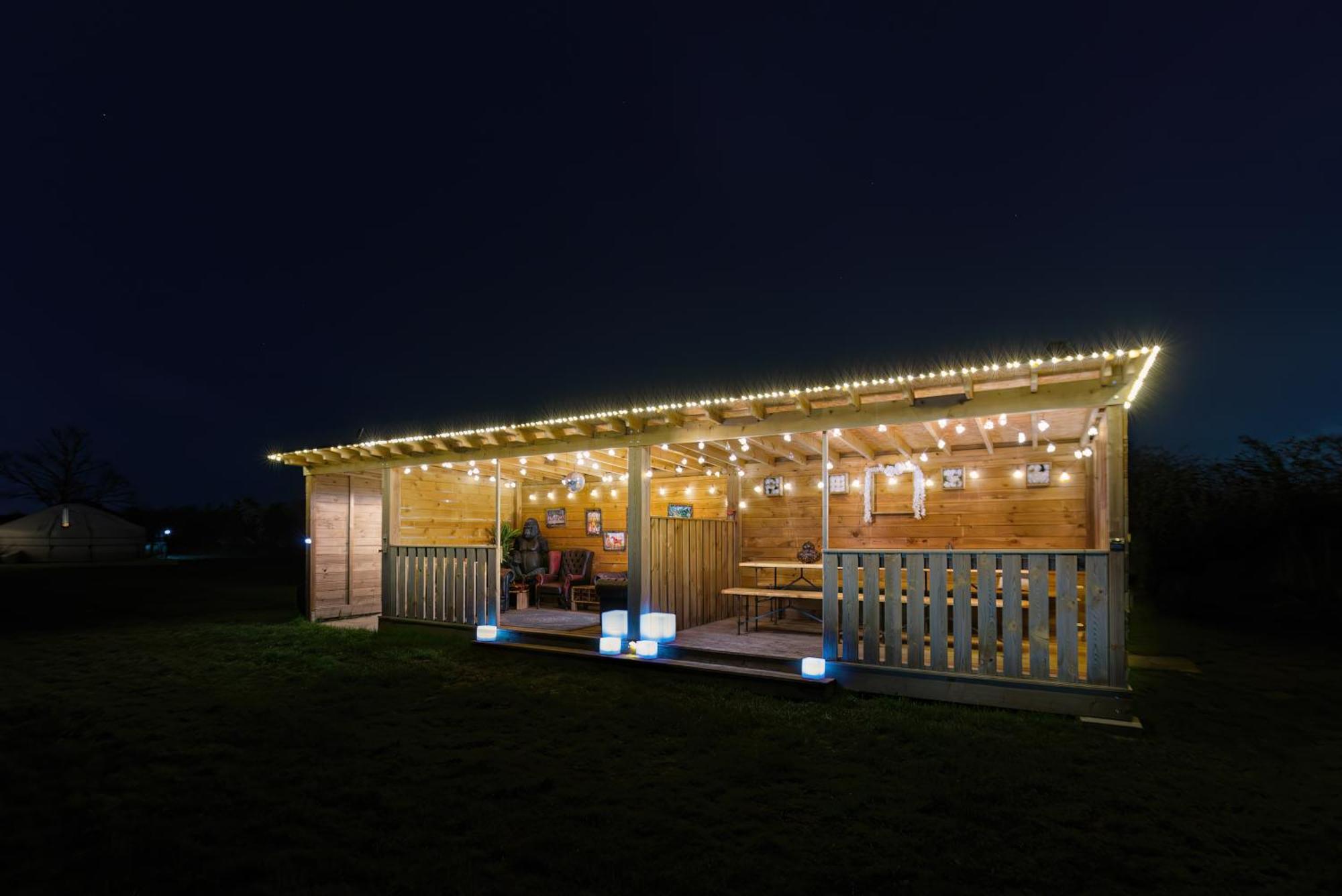 Lincoln Yurts Hotel Exterior foto